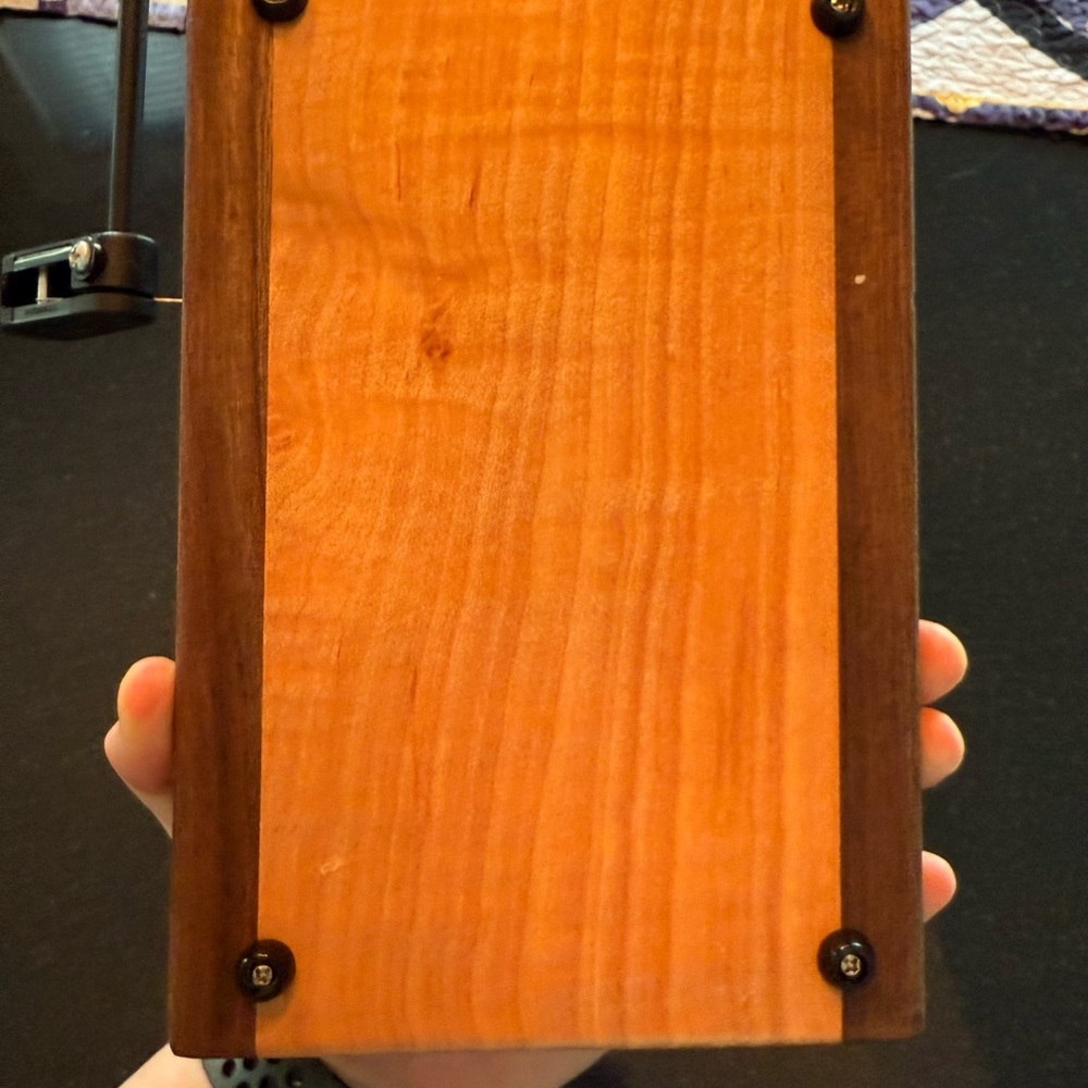 Wooden Cheese Slicer with Wire - Picture 2 of 2